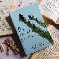 Image of Dia Adalah Kakakku